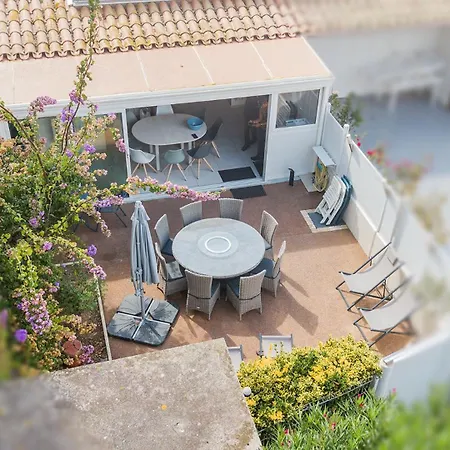 Maison 6 Adultes- 2 Enfants, 3 Etoiles