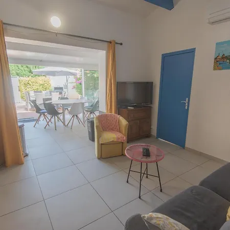 Maison 6-8 Personnes, 3 Etoiles Holiday home Agde